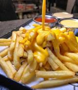 Papas Con Queso Grande